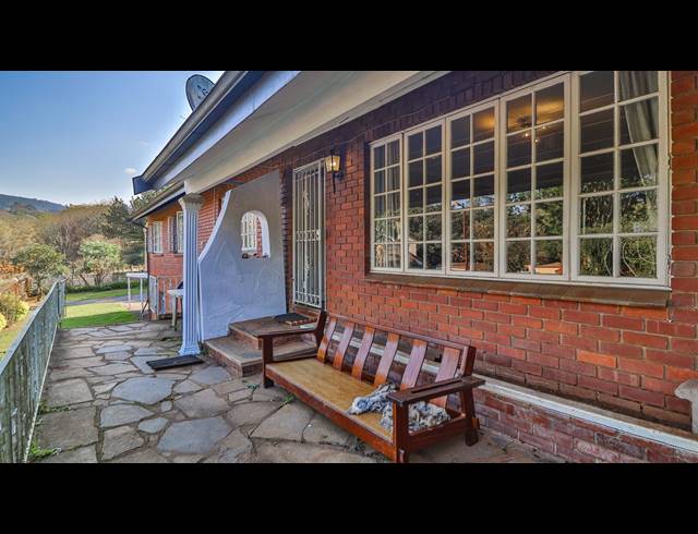 3 BEDROOM HOUSE FOR SALE IN BOUGHTON